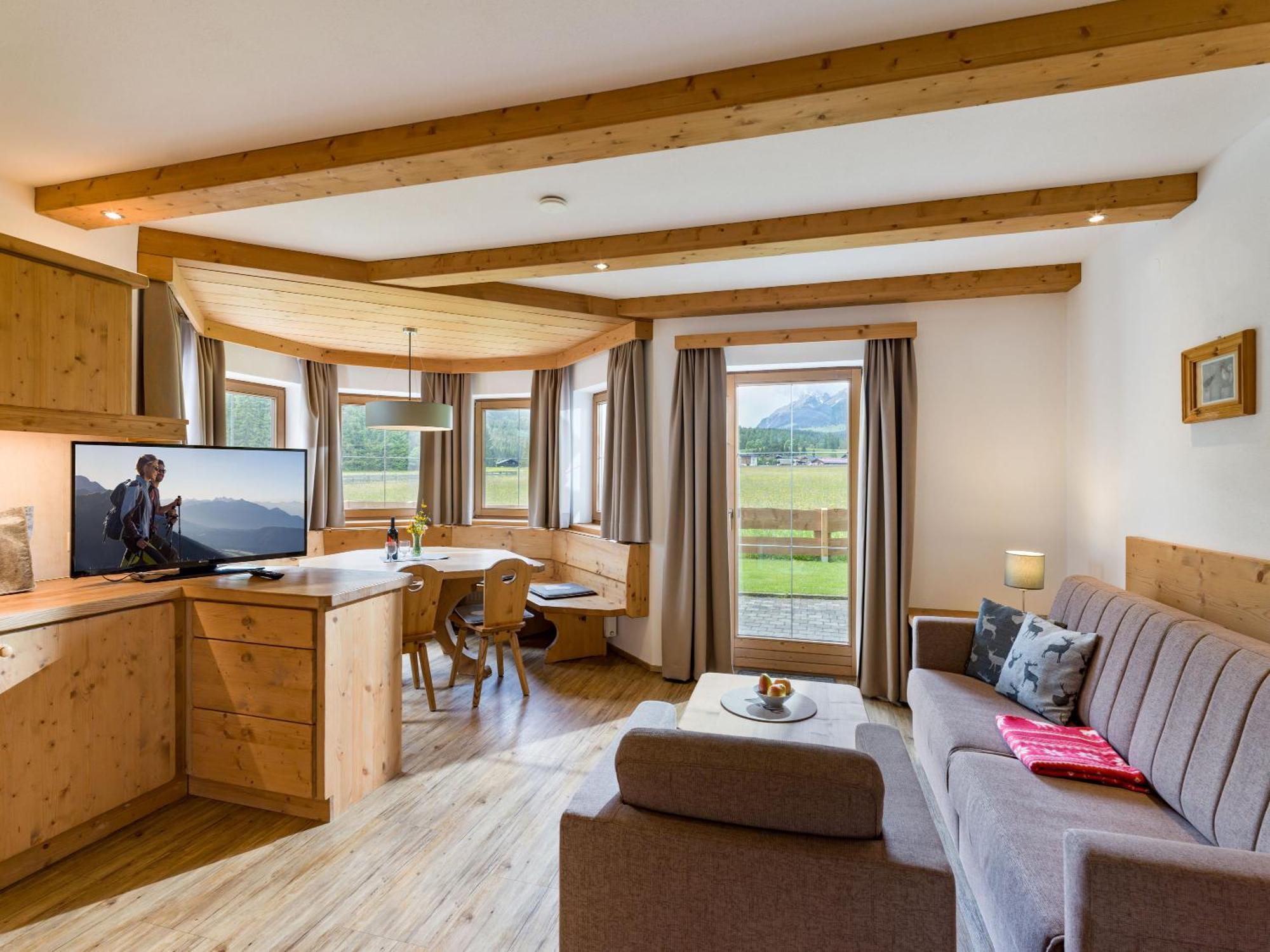 Karwendel Berglodge Appartement Leutasch
